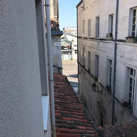 شقة 2 Ch Hyper Centre A 10 Metres Du Marche *